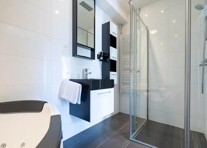 מלון Hotel Millingen