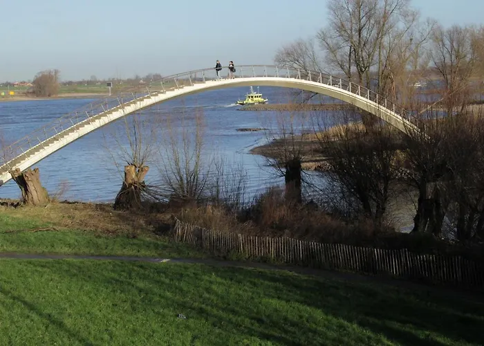 Hotel Millingen מלון